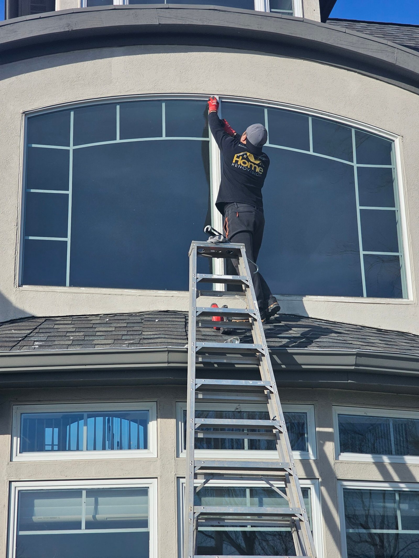 Sophisticated roofing upgrade with architectural shingles on a Milwaukee residence
